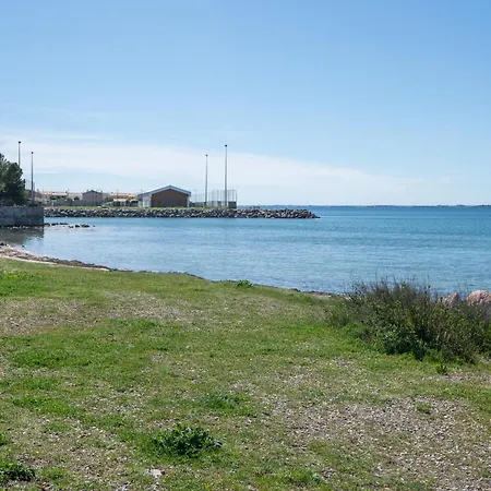 La Brise Douce Yourhosthelper *