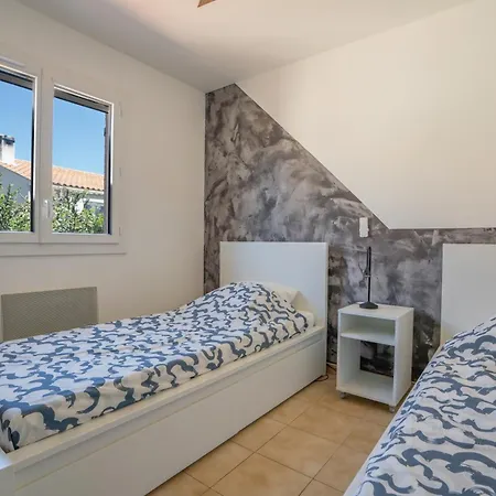 La Brise Douce Yourhosthelper *